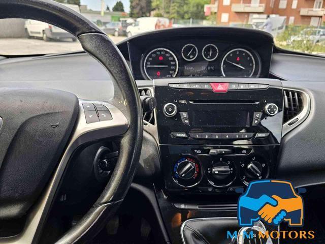 LANCIA Ypsilon 0.9 TwinAir 85 CV 5 porte Metano Ecochic Gold