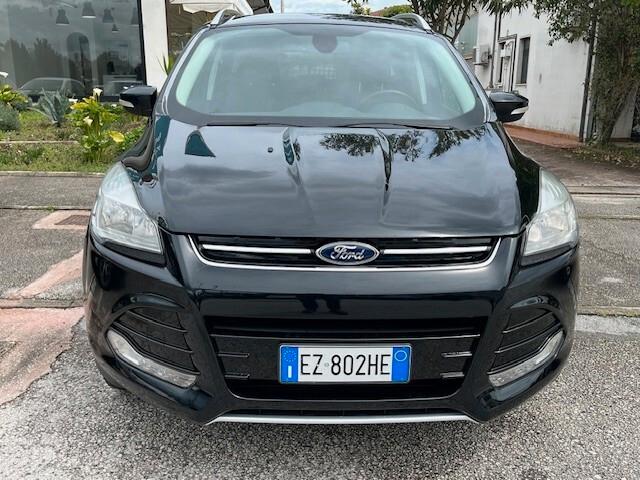 Ford Kuga 2.0 TDCI 140 CV 4WD Titanium