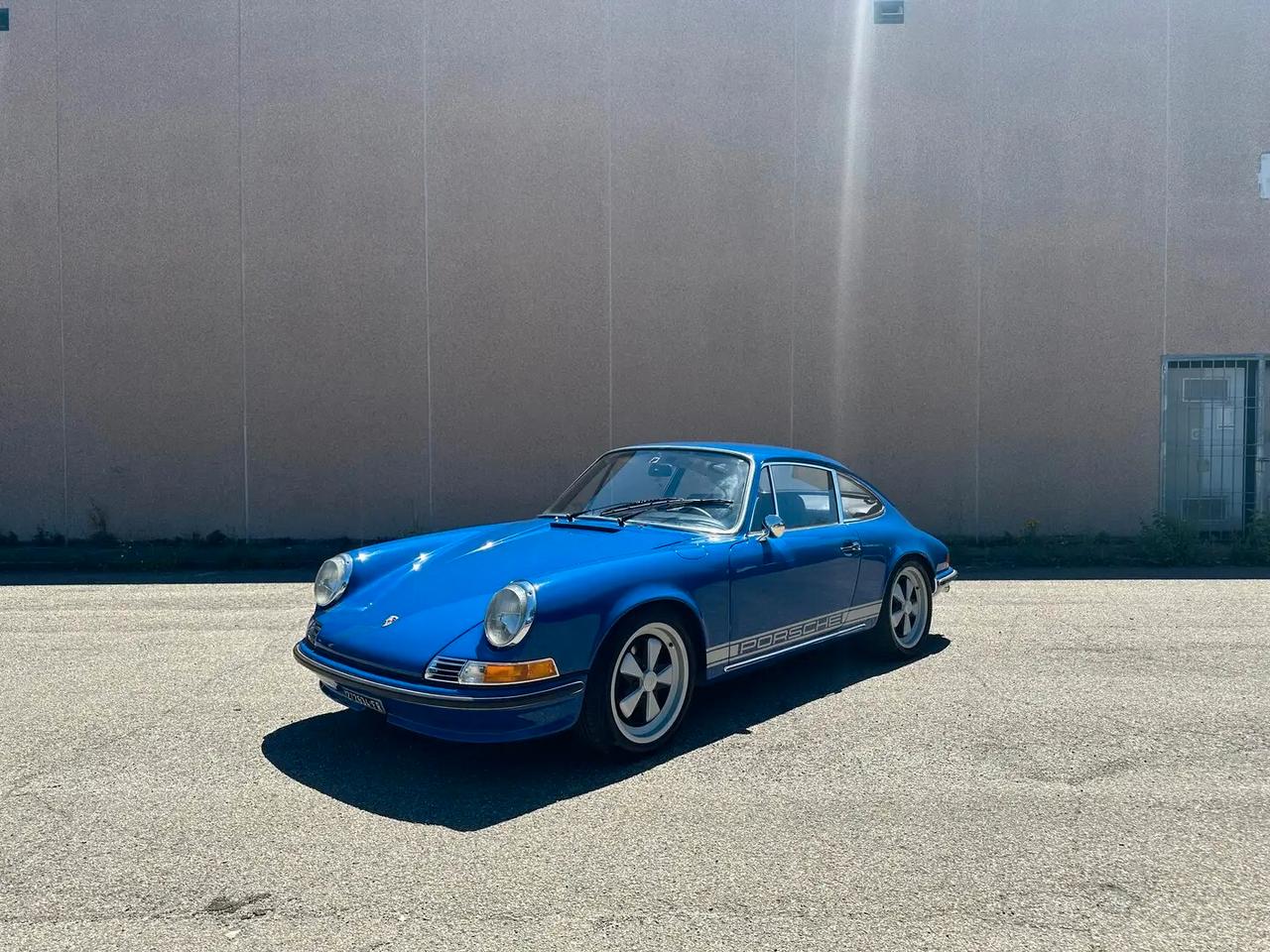 Porsche 911 T KARMANN