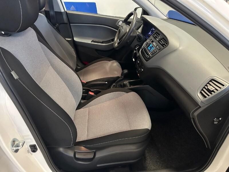 HYUNDAI i20 2ª serie i20 1.2 84 CV 5 porte Cla...