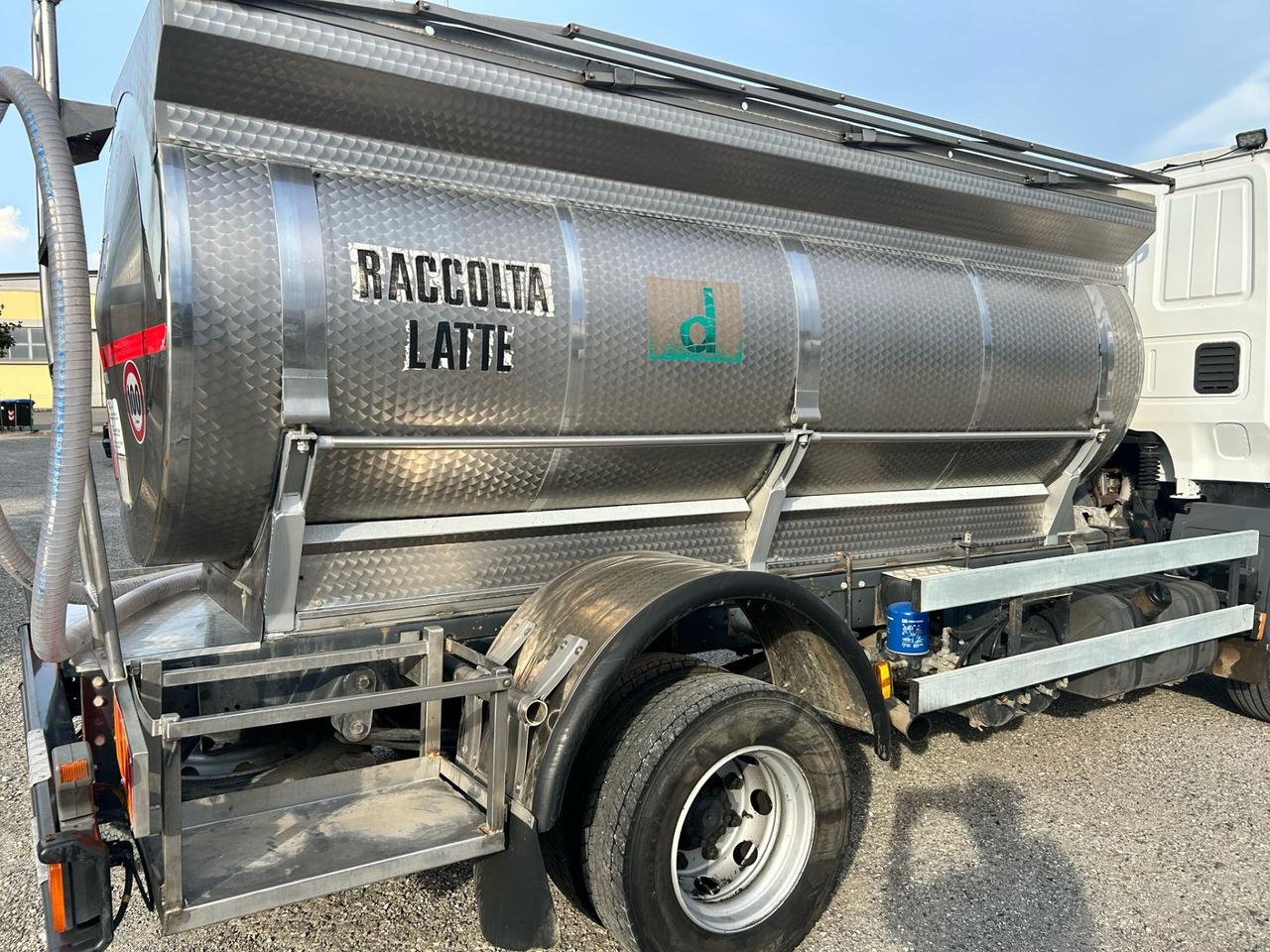 IVECO EUROCARGO 8018 CISTERNA LATTE 50Q