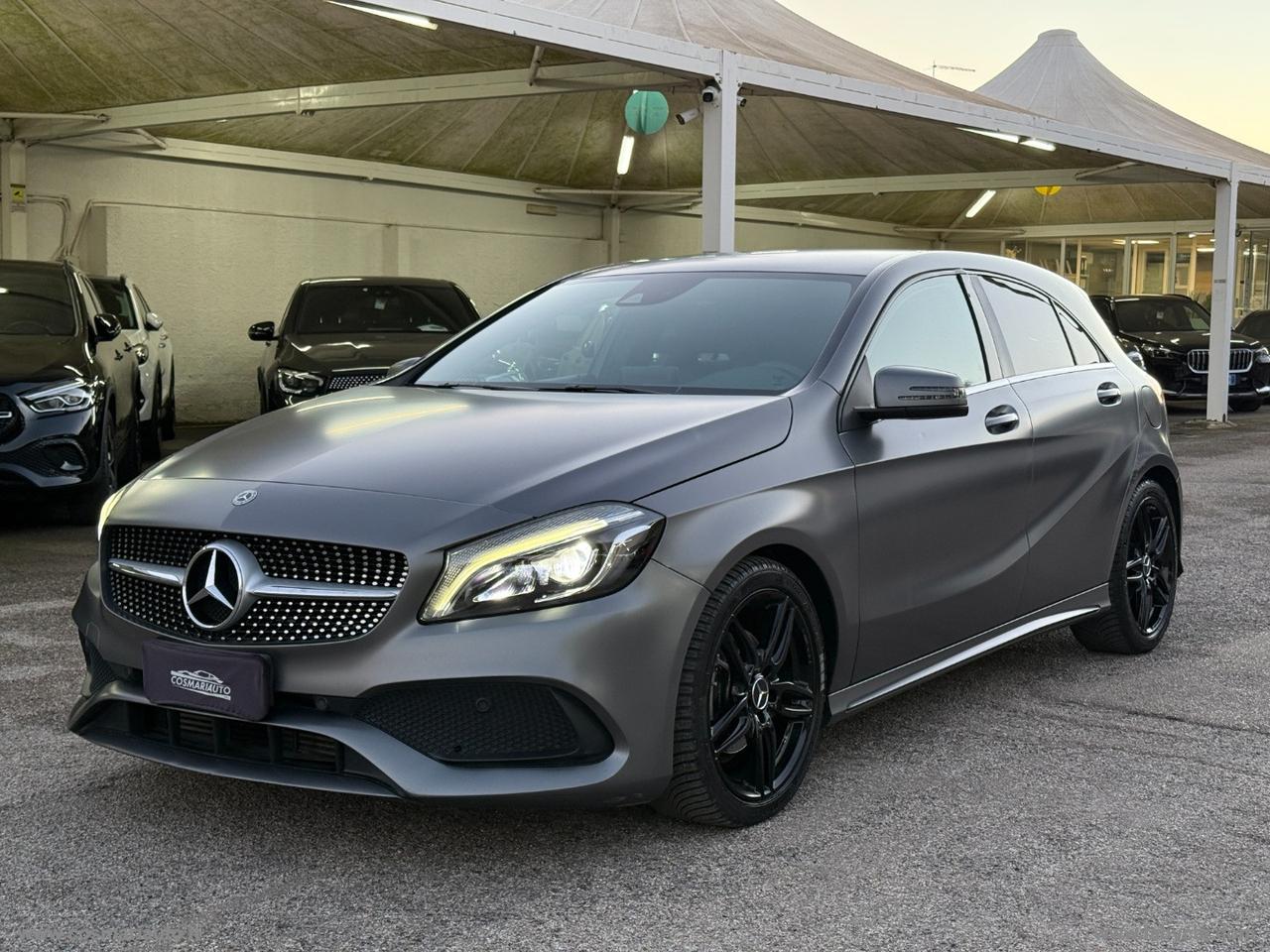 MERCEDES-BENZ A 180 d Automatic Premium