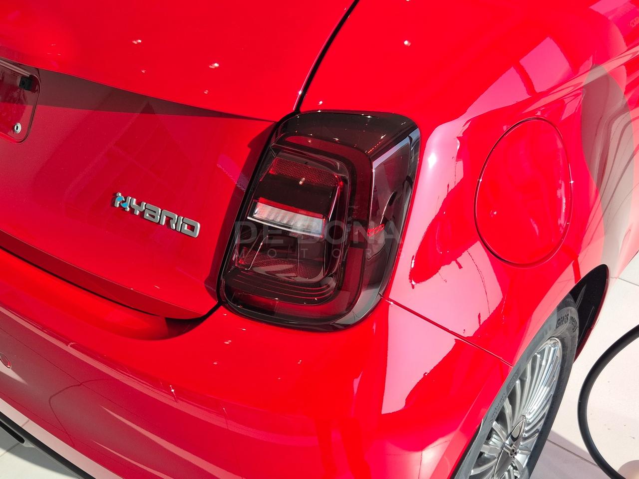 Fiat 500 1.0 hybrid icon