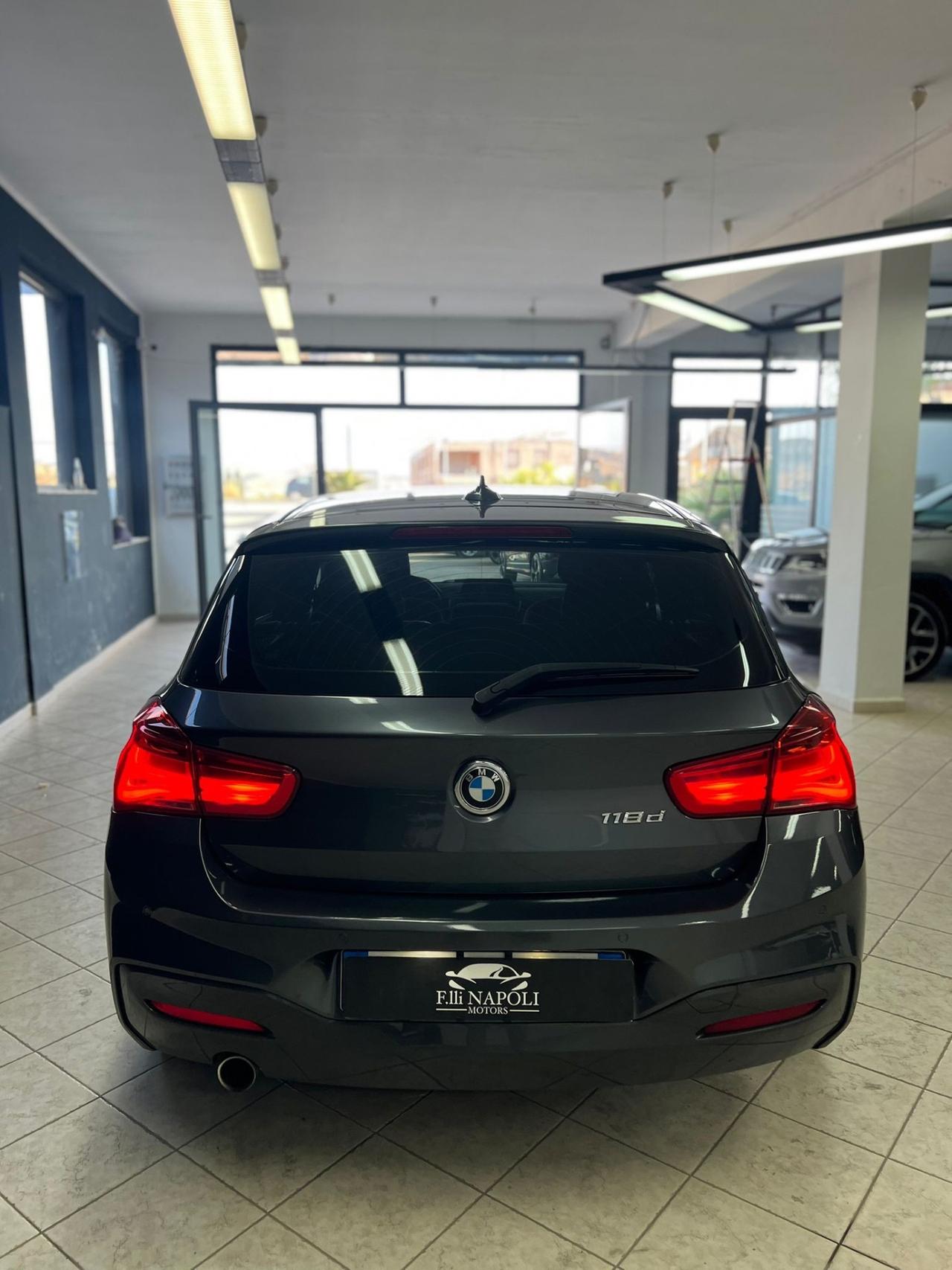 Bmw 118 118d 5p. Msport