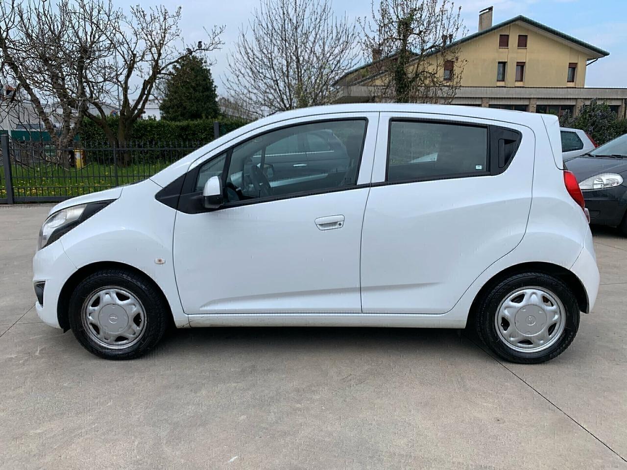 Chevrolet Spark 1.0 NEO-PAT BENZ/GPL