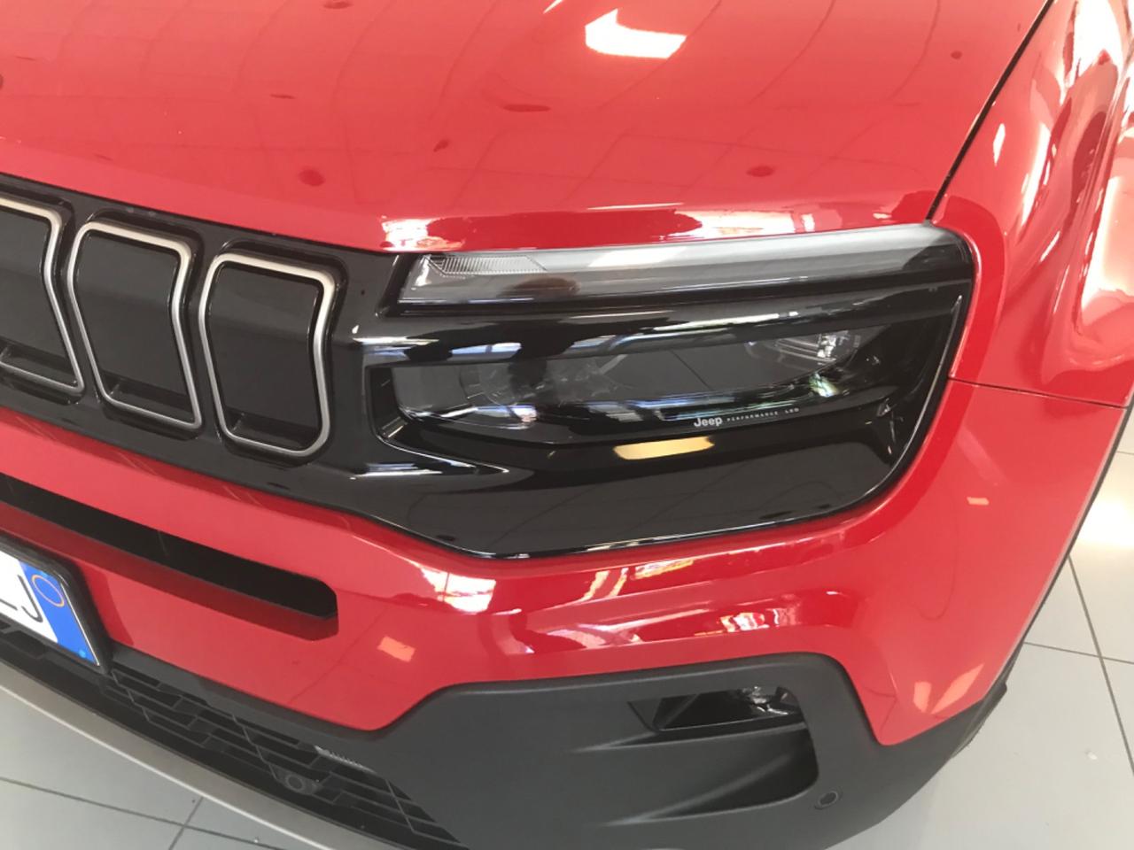 Jeep Avenger 1.2 Turbo 100 CV MHEV Summit