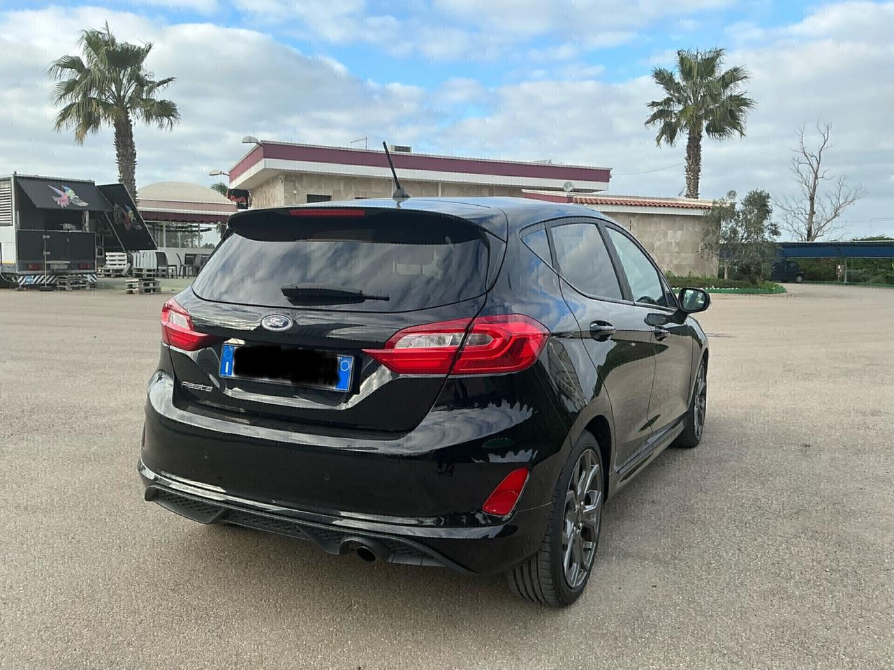 Ford Fiesta 1.5 TDCi 5 porte ST-Line