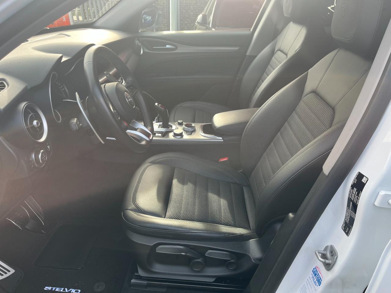 Alfa Romeo Stelvio 2.2 TD 190 cv AT8 Q4 Sprint
