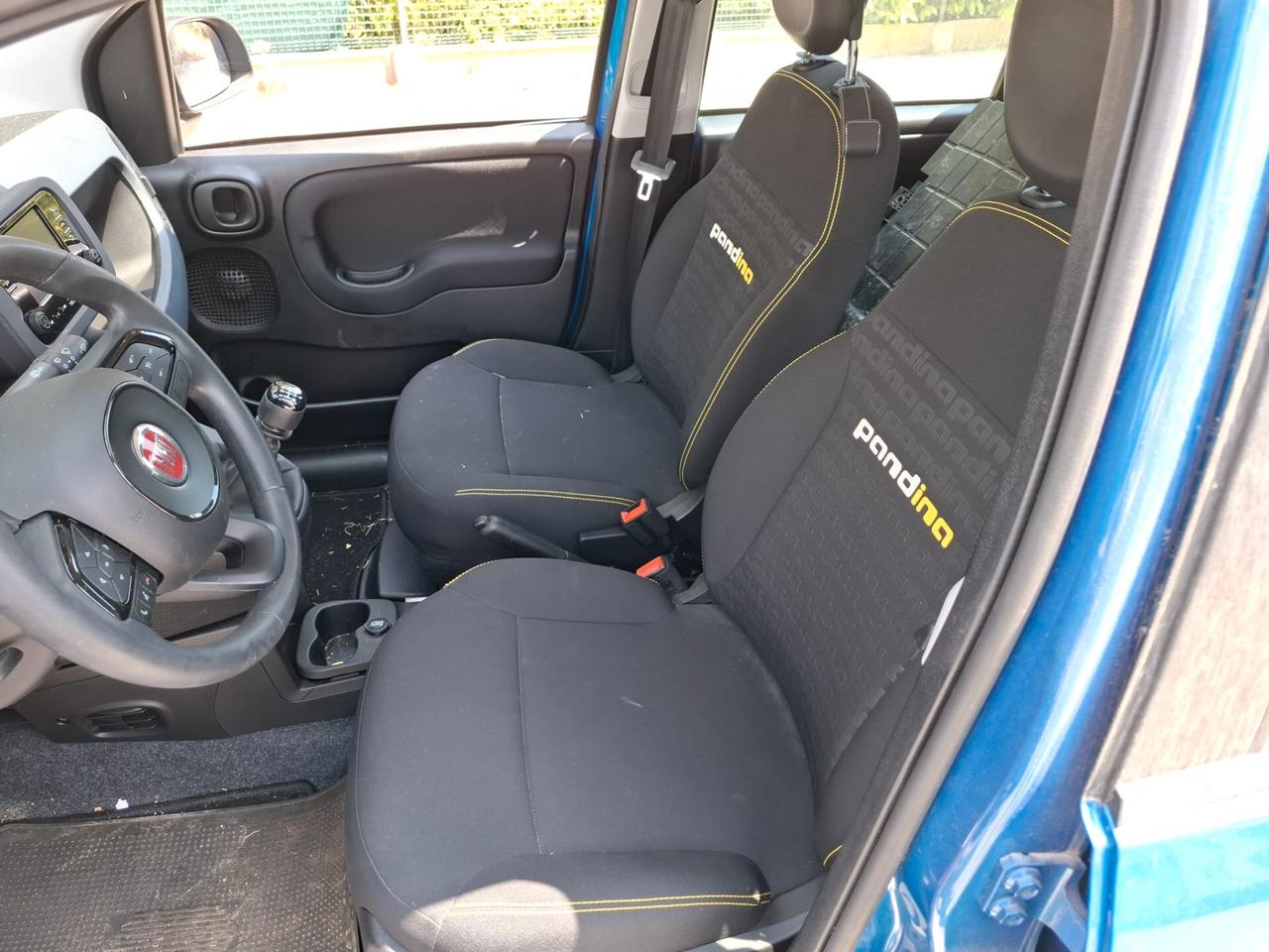 Fiat Panda 1.0 Hybrid - SINISTRATA