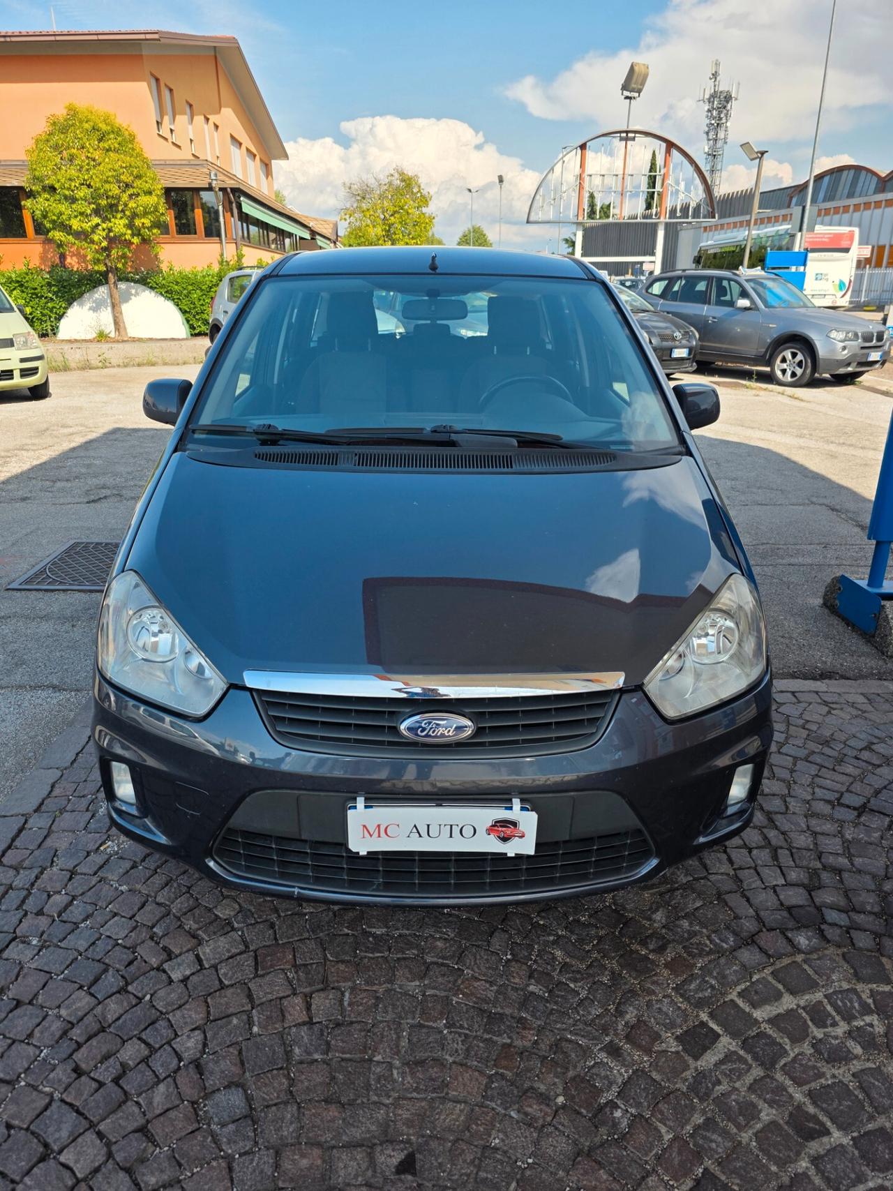Ford C-Max 1.6 TDCi 110 CV Titanium con 256.000km