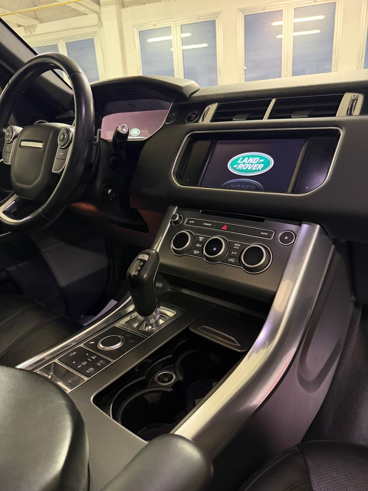 Land Rover Range Sport 3.0 TDV6 HSE Dynamic
