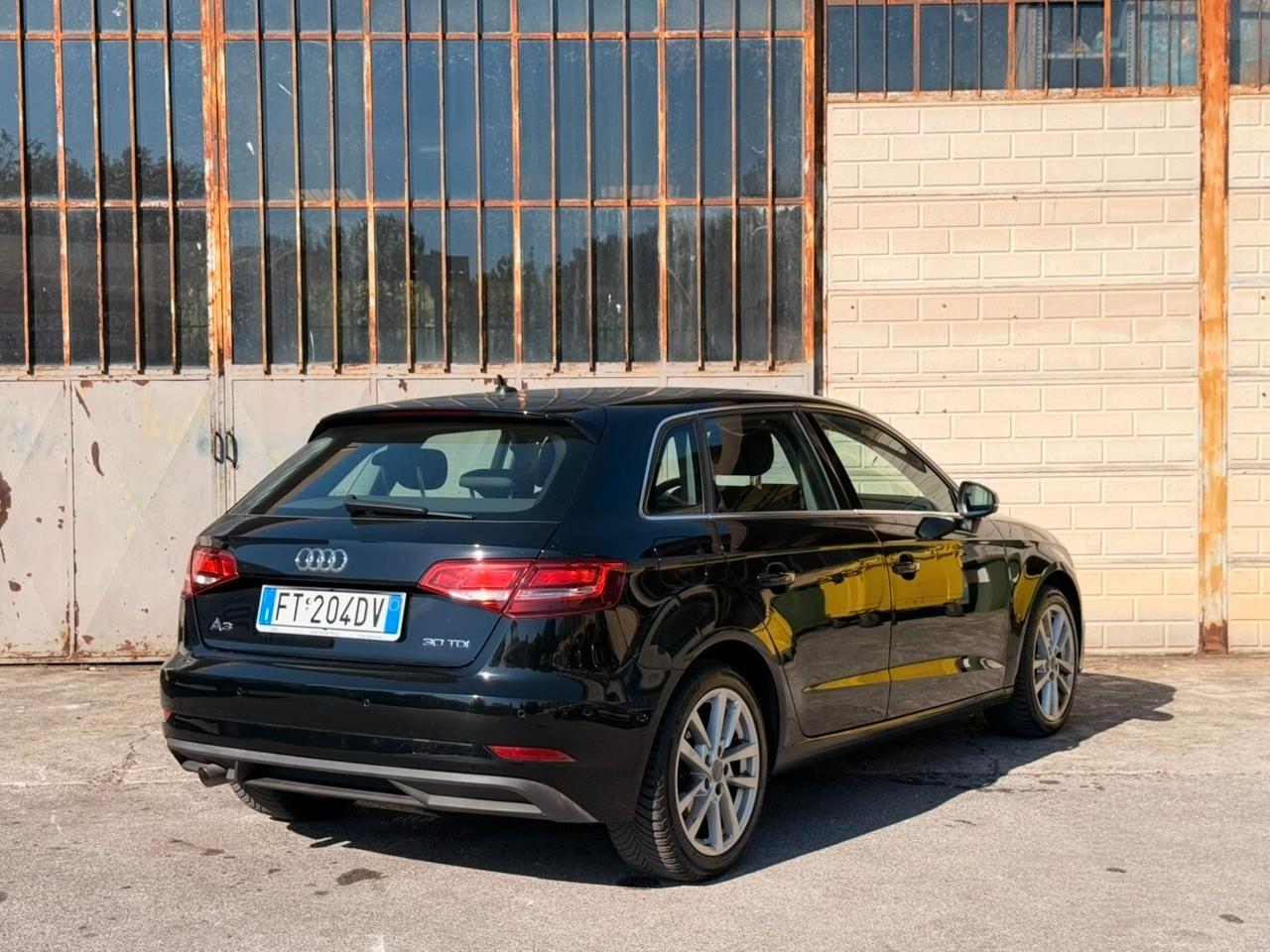 Audi A3 SportBack 30 TDI S Tronic