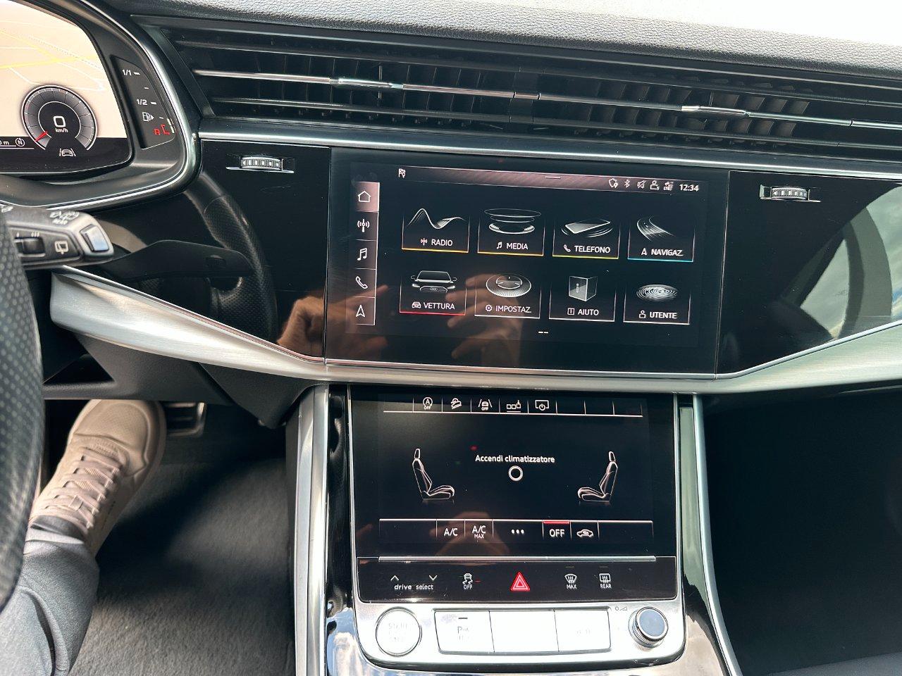 Audi Q8 50 3.0 tdi mhev Sport quattro tiptronic
