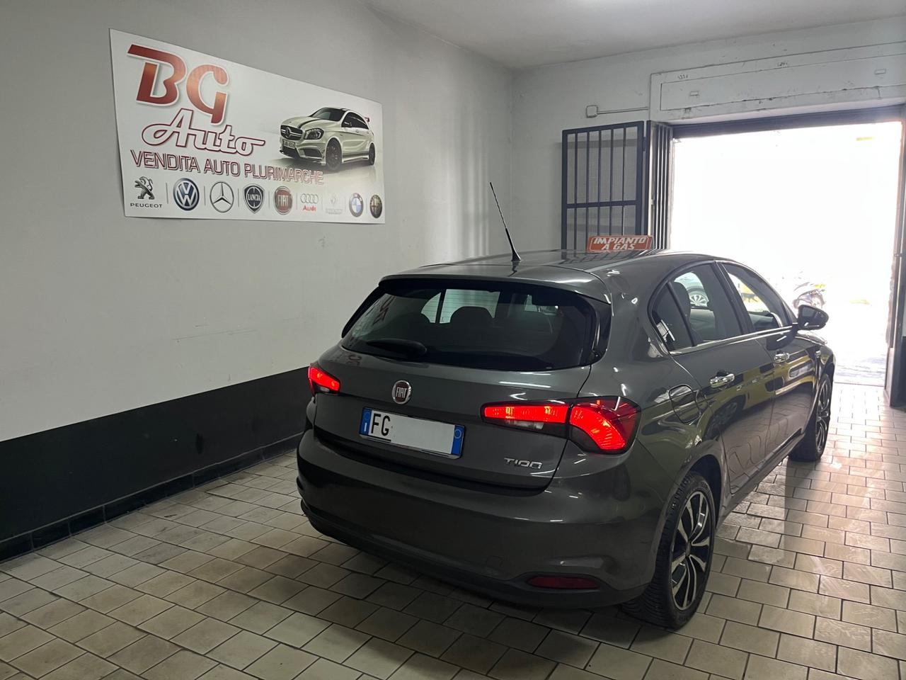 Fiat Tipo 1.4 T-Jet 120CV GPL 5 porte Lounge 2017