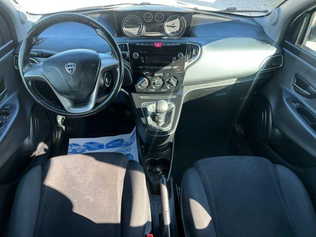 LANCIA Ypsilon 0.9 TwinAir 85 CV 5 porte Metano Ecochic Gold