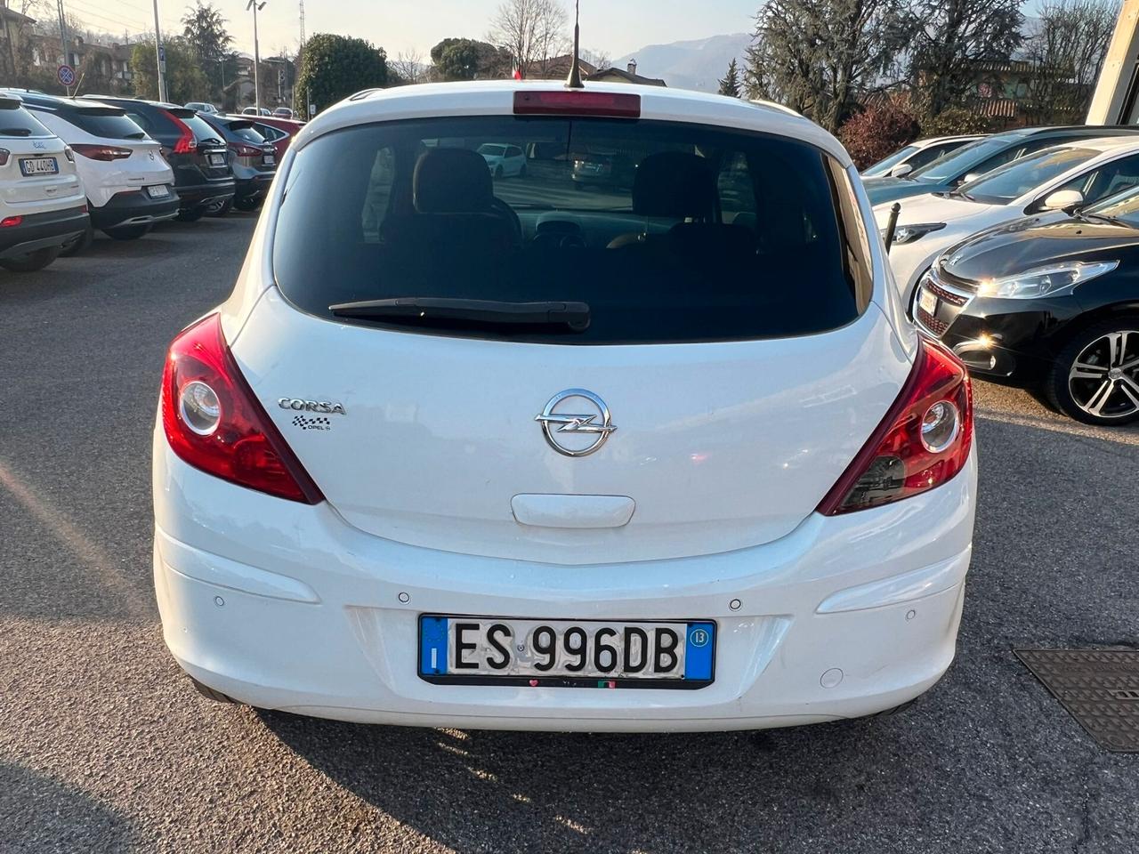 Opel Corsa 1.4 16V 3 porte Edition
