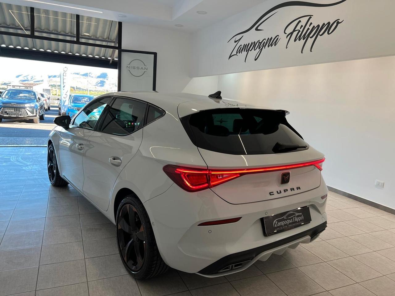 Cupra Leon 1.5 Hybrid 150 CV DSG 2024