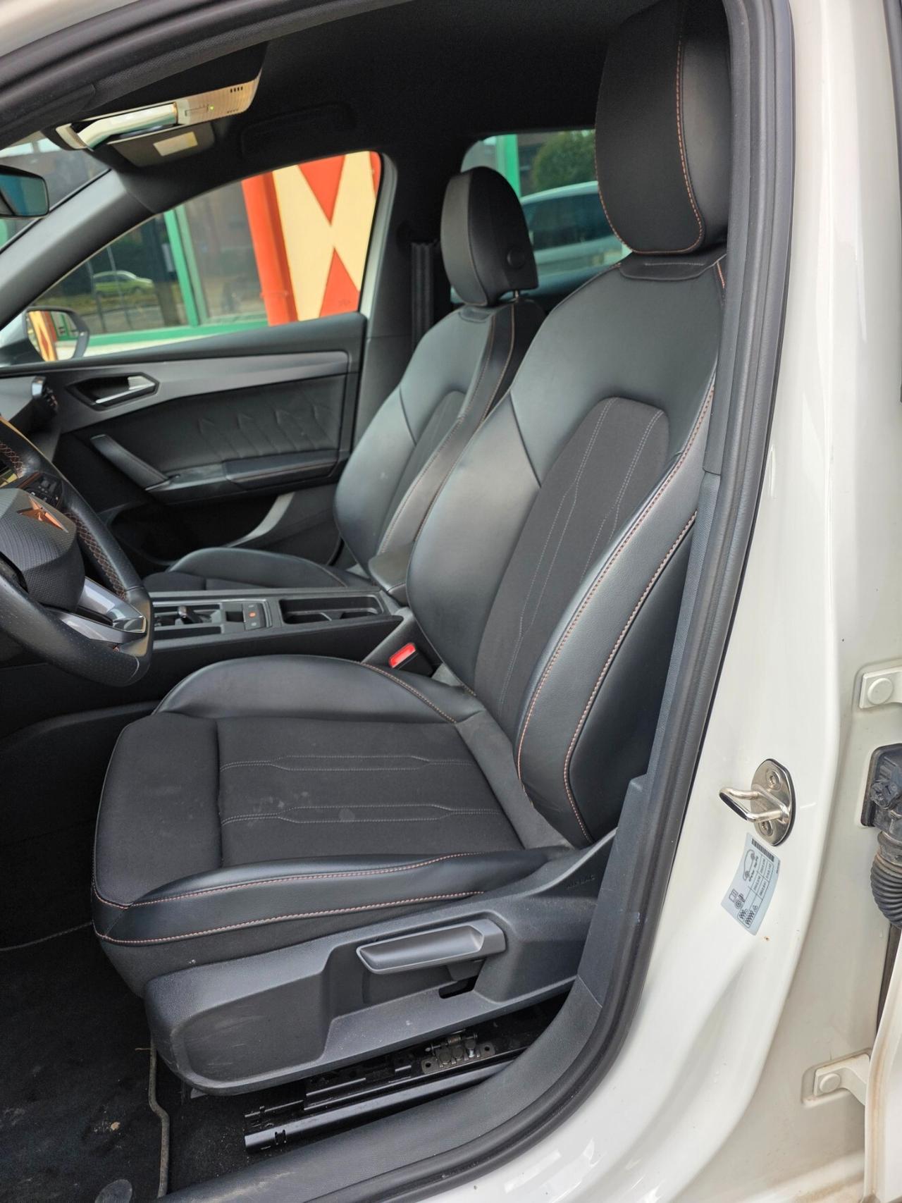 Cupra Leon 1.5 Hybrid 150 CV DSG