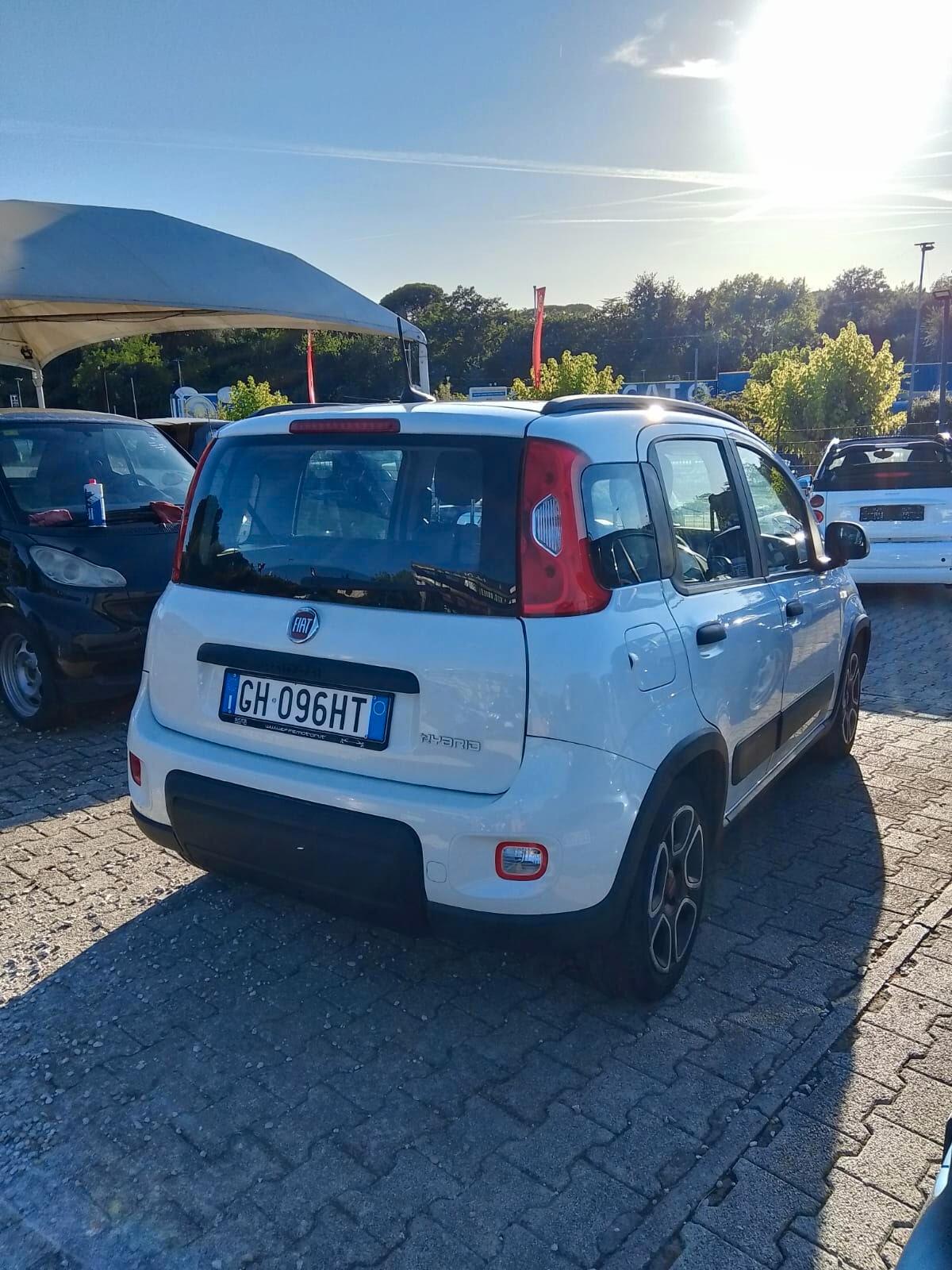 FIAT PANDA IBRIDA NEOPATENTATI EURO 6 FINANZIABILE