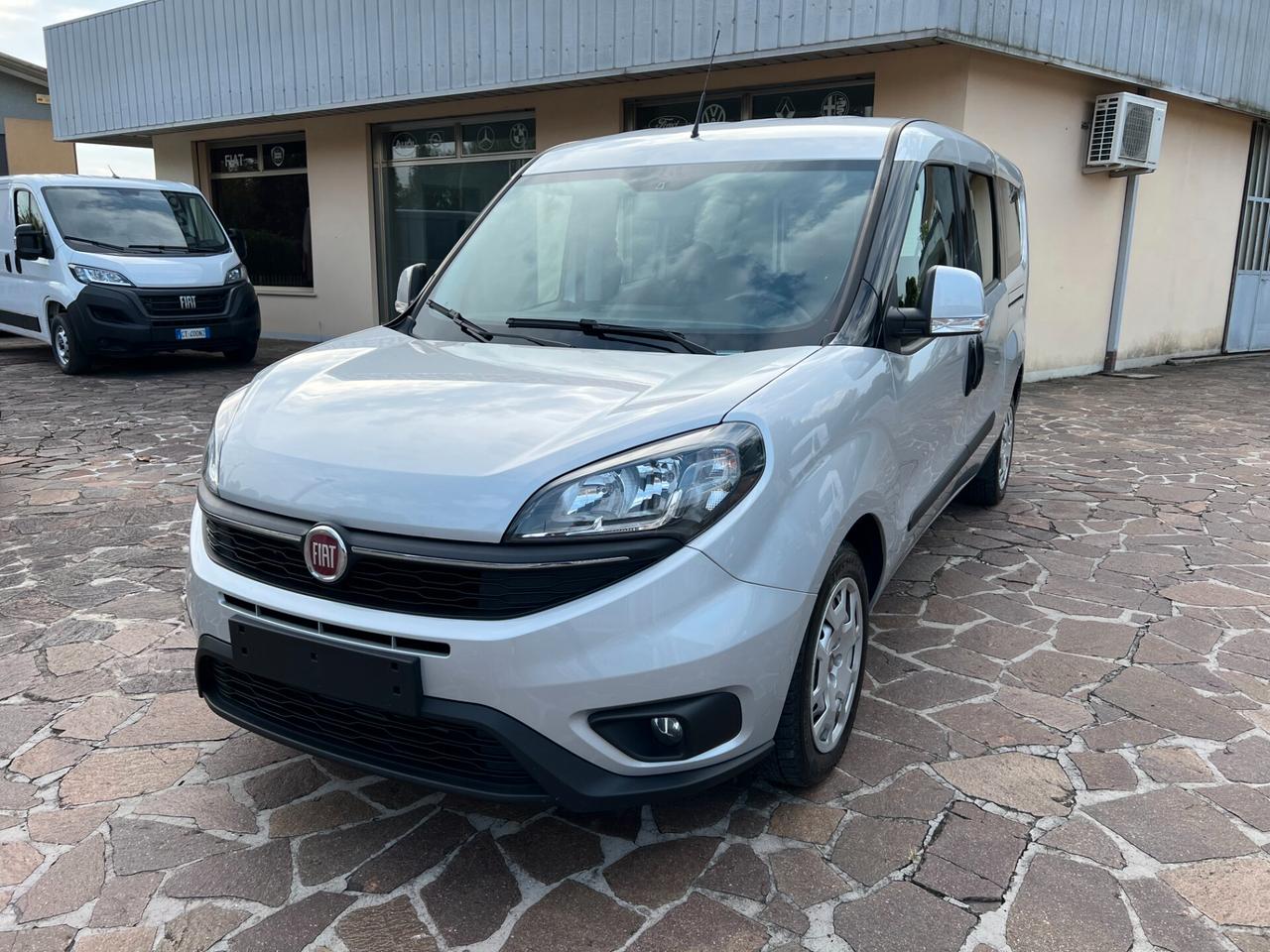 Fiat Doblo Maxi 1.6 MJT 120CV S&S Combi N1 5 Posti