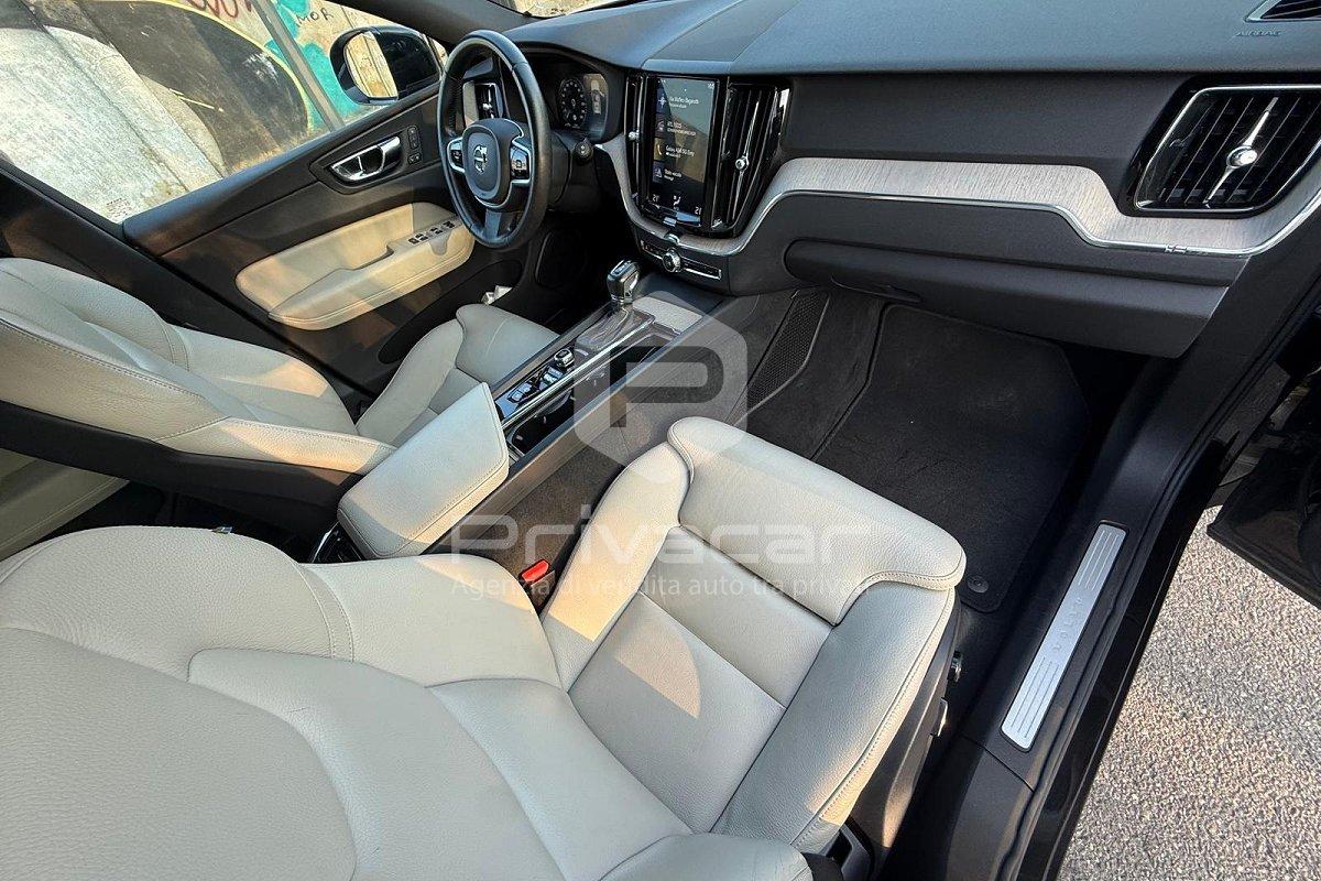 VOLVO XC60 D4 AWD Geartronic Kinetic