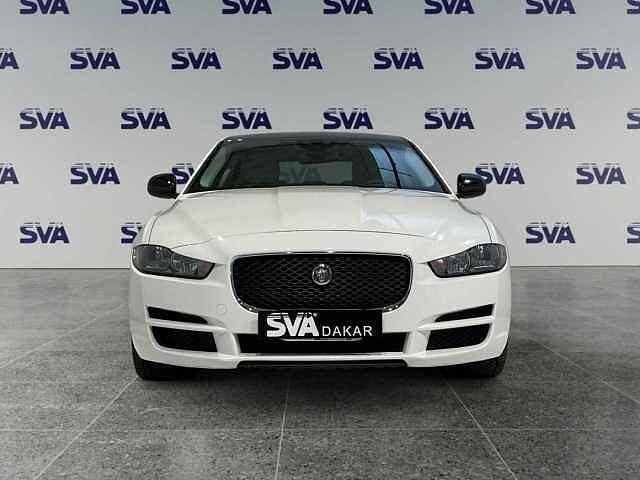 Jaguar XE 2.0 D Turbo 180CV aut. Prestige