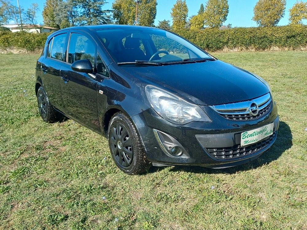 Opel Corsa 1.200 5 Porte GPL Tech Km 99.000