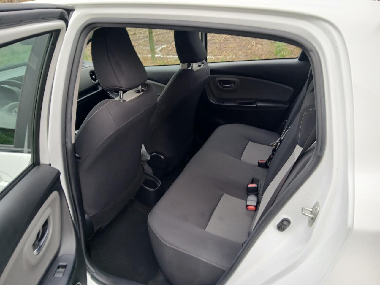 Yaris 1.0 5 porte Km Certificati GaranziA ufficial