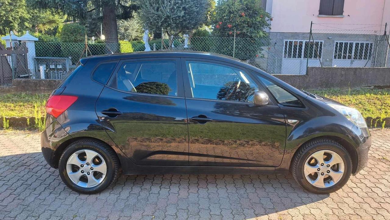 Kia Venga 1.4 GPL Easy