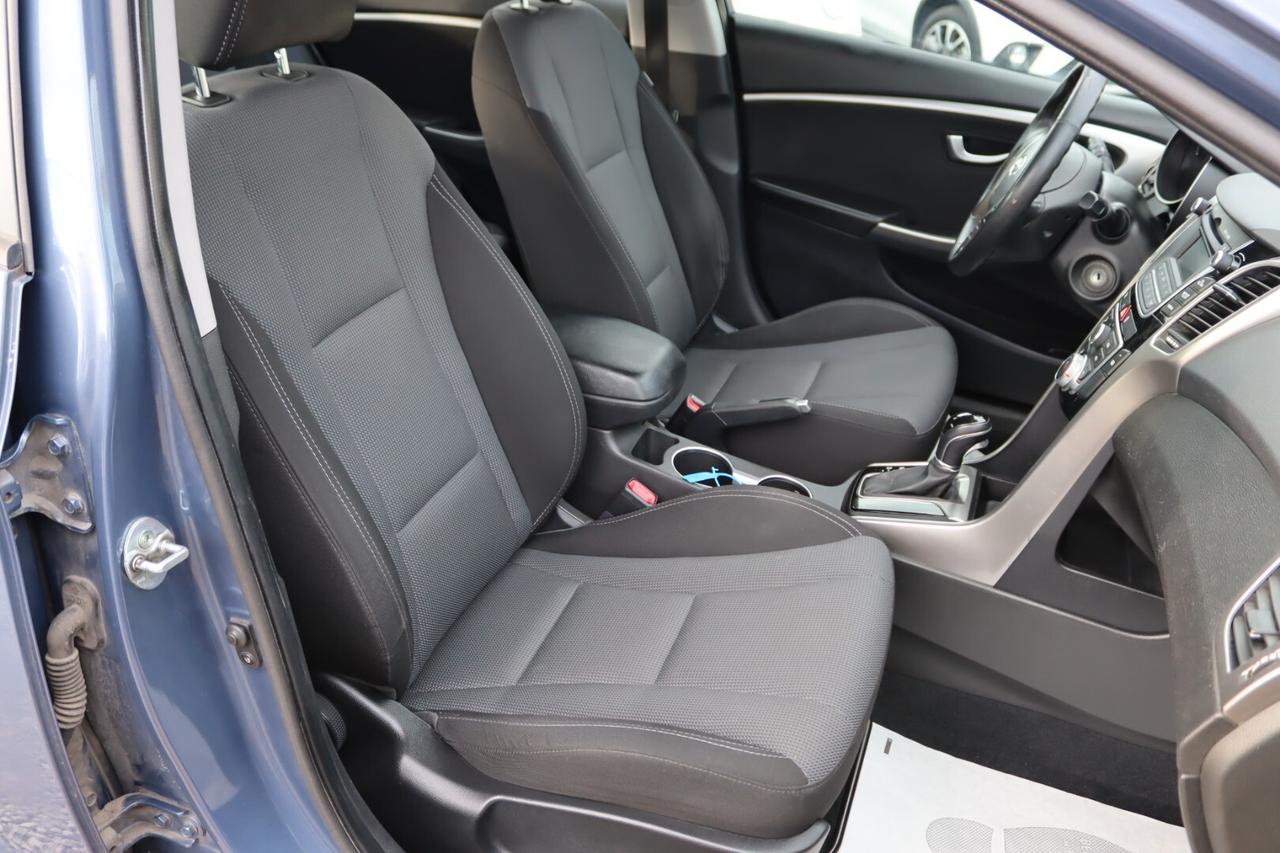 Hyundai i30 1.6 CRDi 5p. Comfort A/T