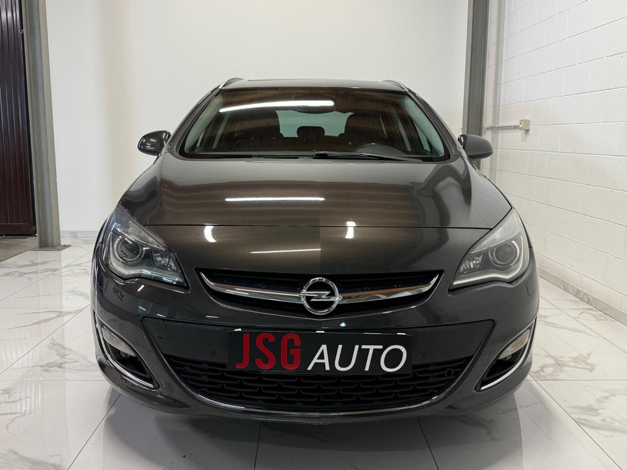 Opel Astra 2.0 CDTI 165CV Sports Tourer aut. Cosmo