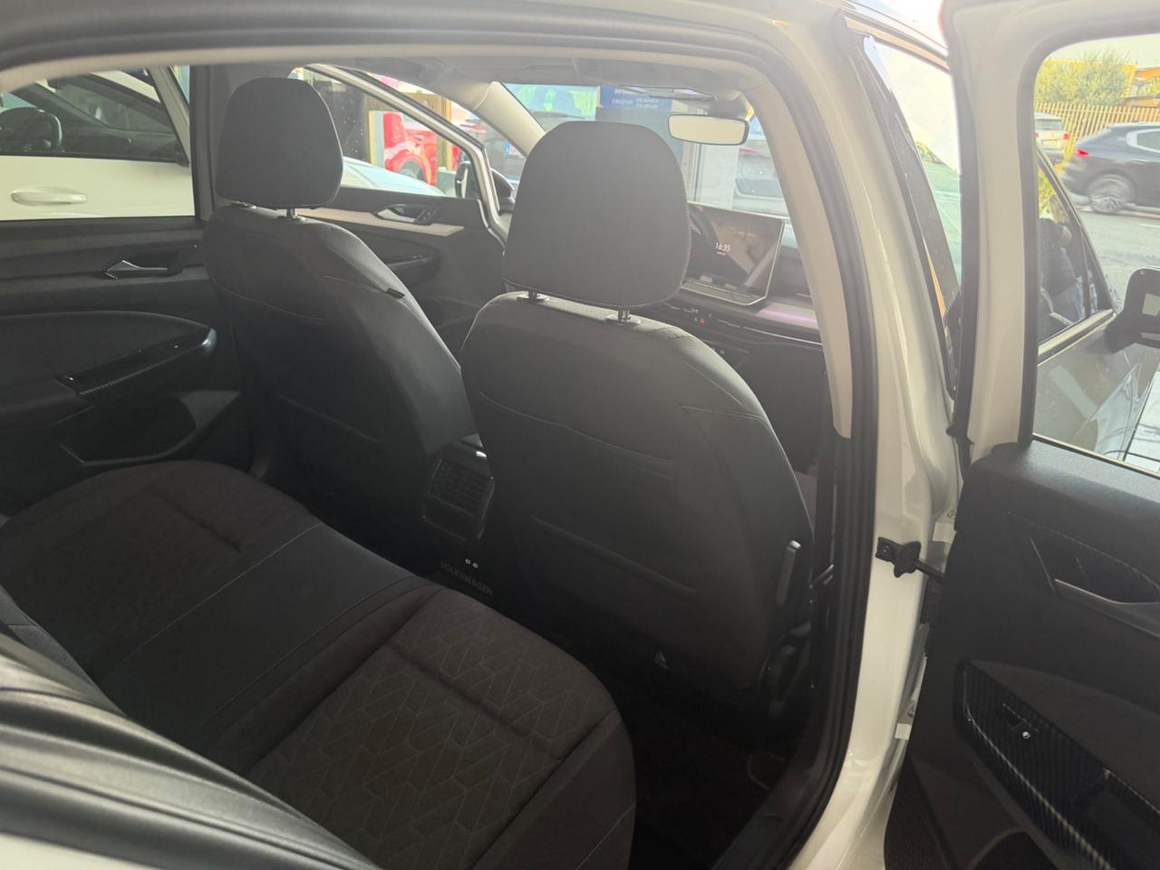 Volkswagen Golf 1.5 eTSI 115 CV DSG Edition Plus - Nessun vincolo -