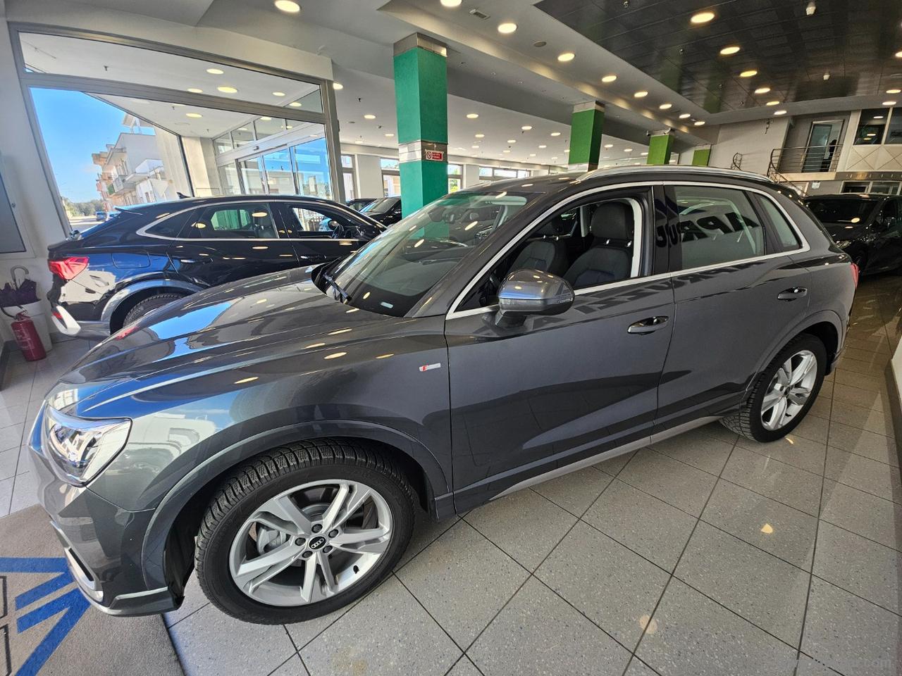 AUDI Q3 40 TDI quattro S tr. S line edition
