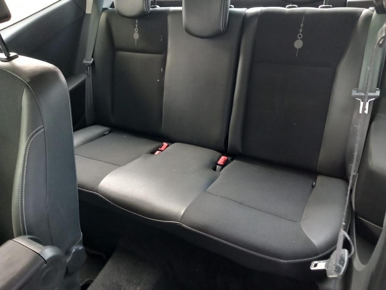 Renault Clio 1.2 16V 3 porte Live!