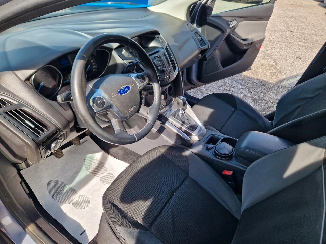Ford Focus 1.6 TDCi 115 CV Titanium OK NEO PATENTATI