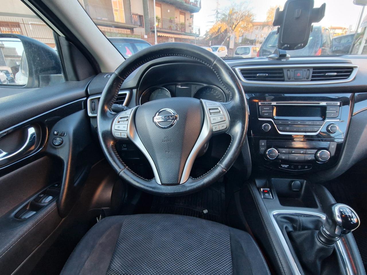 Nissan Qashqai 1.5 dCi DPF Tekna