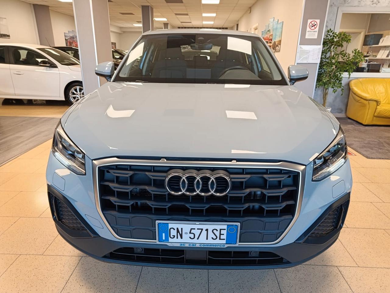 Audi Q2 35 TDI S tronic Business