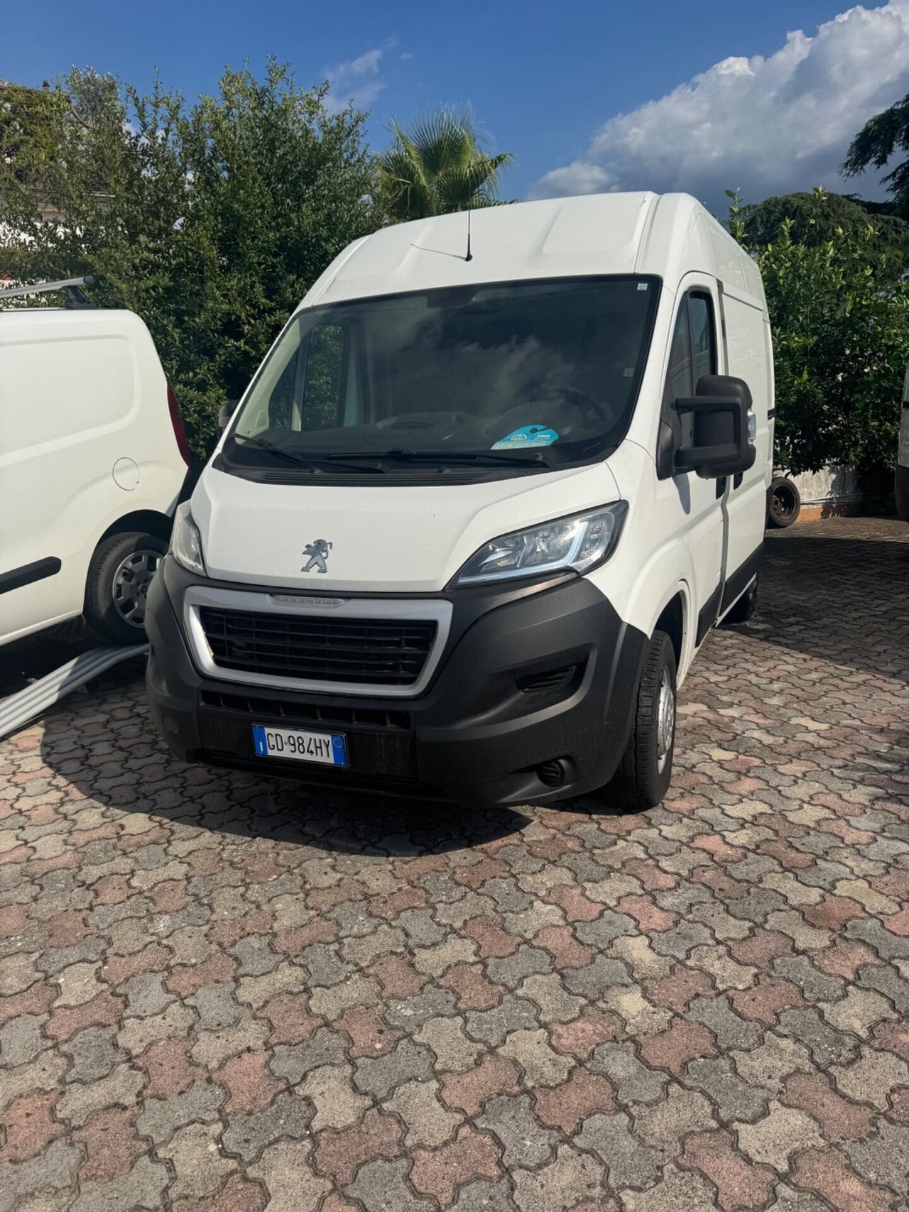 Peugeot Boxer 328 2.2 BlueHDi 120 S&S PC-TN Furgone