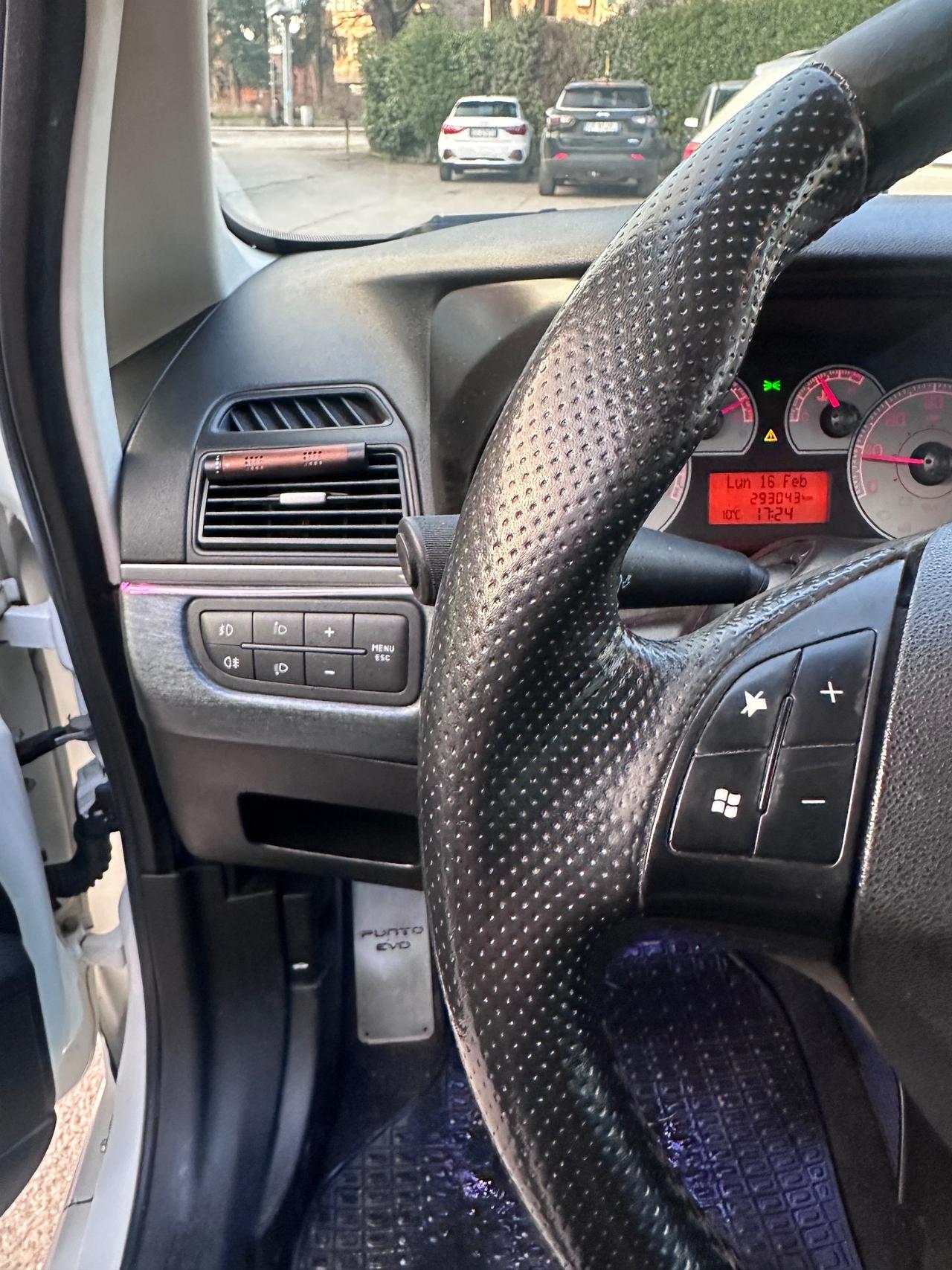 Fiat Grande Punto 1.3 MJT 90 CV 5 porte Emotion