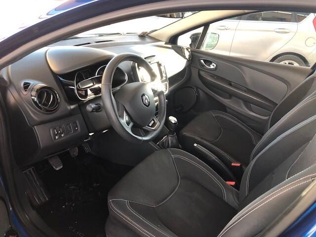 Renault Clio dCi 8V 75 CV 5 porte Moschino Life
