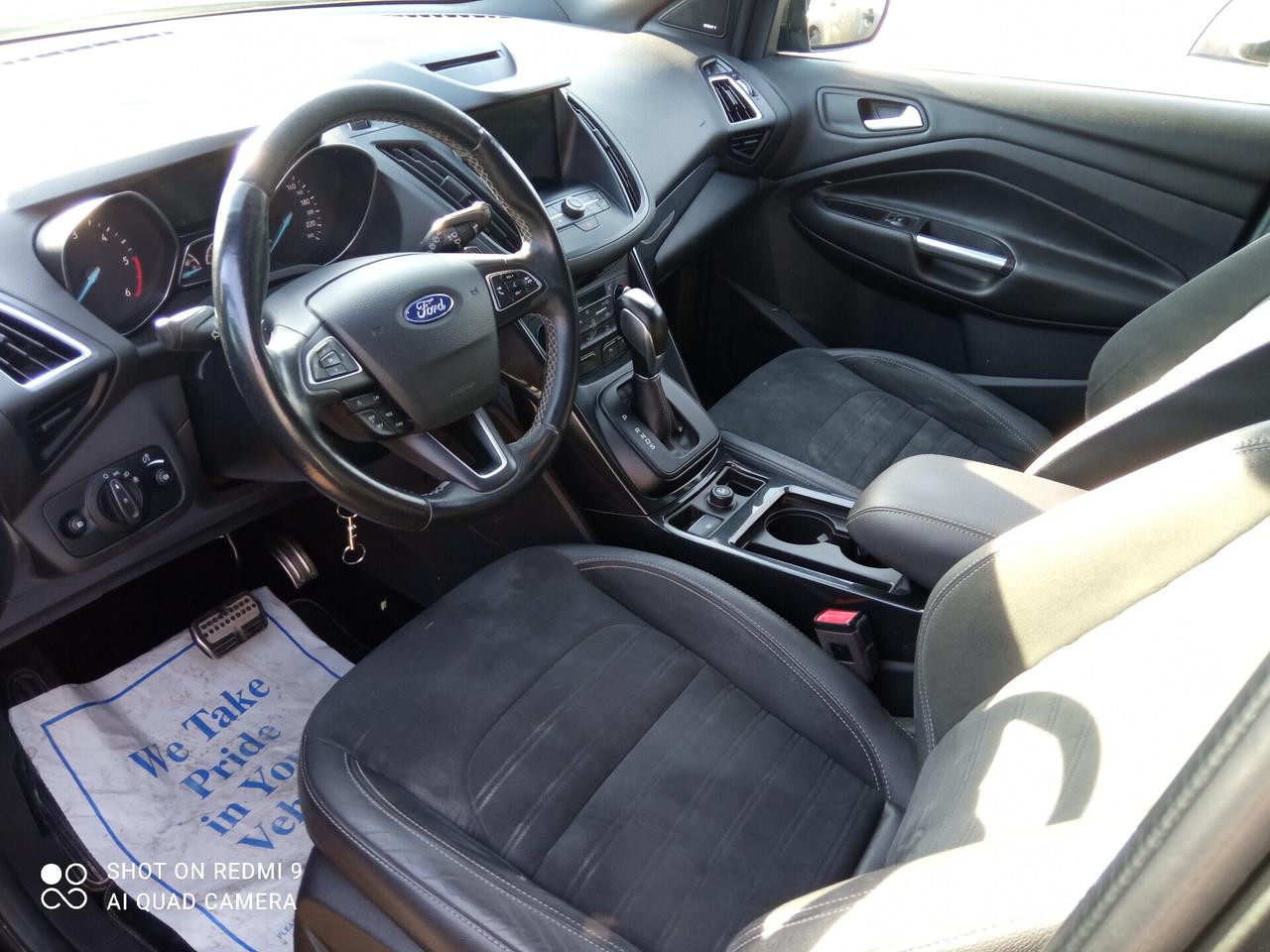 Ford Kuga 2.0 TDCI 150 CV S&S 4WD Powershift ST-Line