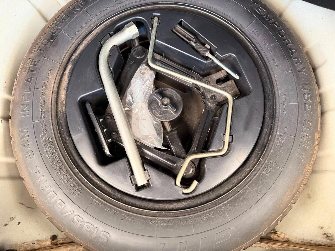 Lancia Ypsilon 1.2 69 CV 5 porte Elefantino