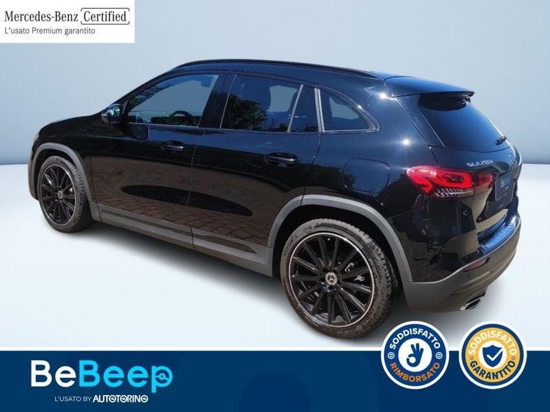 Mercedes-Benz GLA 200 D PREMIUM AUTO