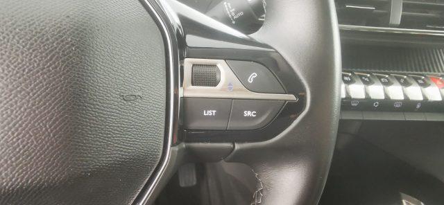 PEUGEOT 5008 BlueHDi 130 S&S Allure