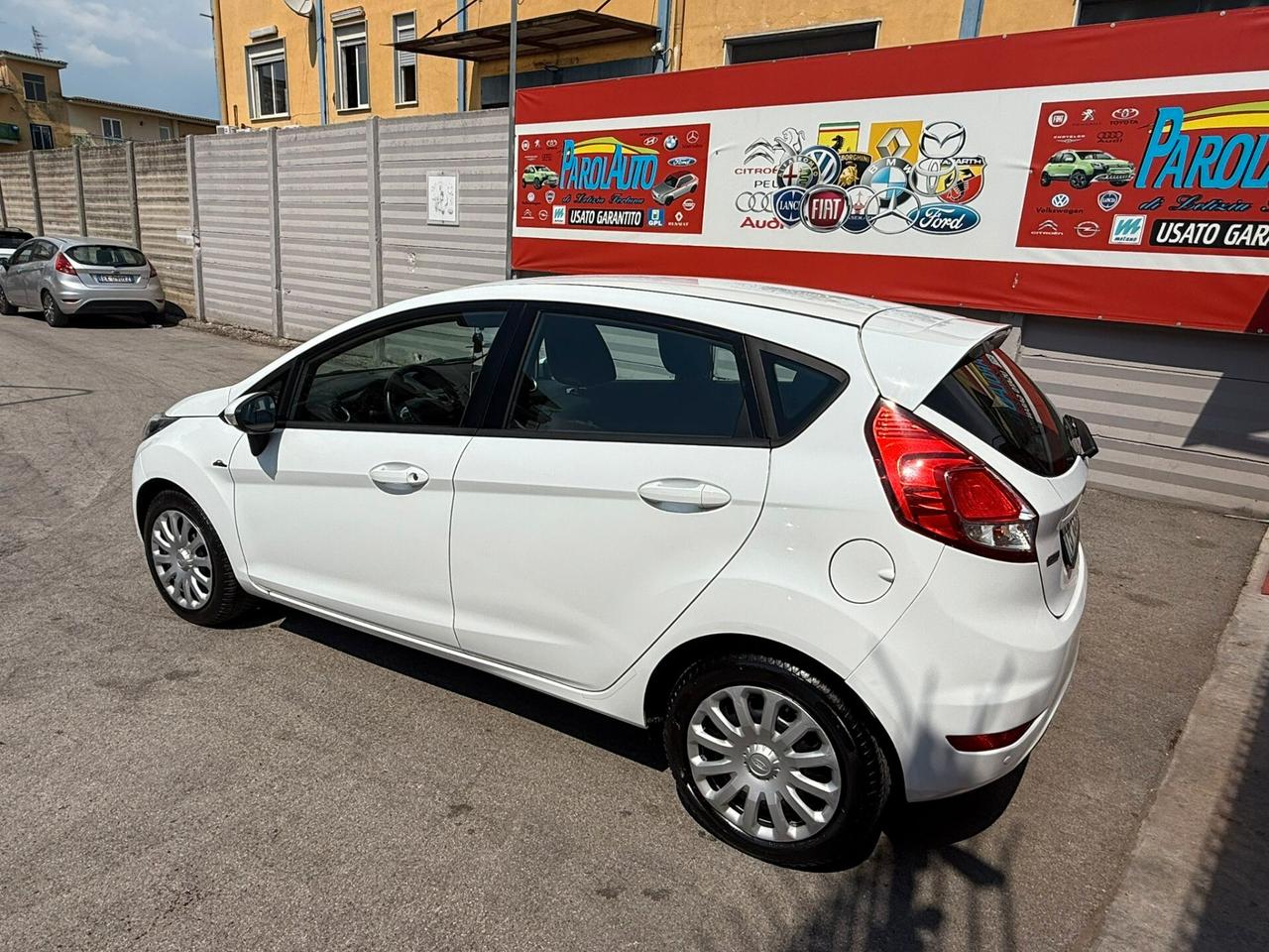 Ford Fiesta 1.5 TDCi 75cv Business - 2013