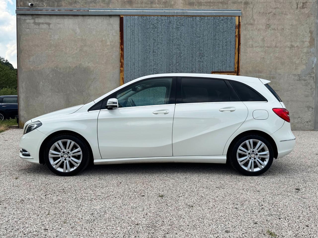 Mercedes-Benz B 200 CDI Premium 136cv | *GARANZIA