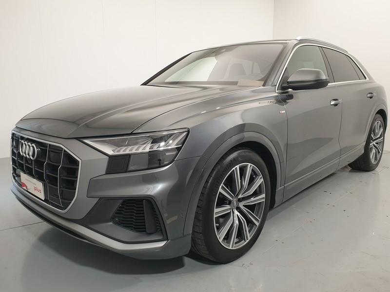 Audi Q8 55 3.0 tfsi mhev quattro tiptronic