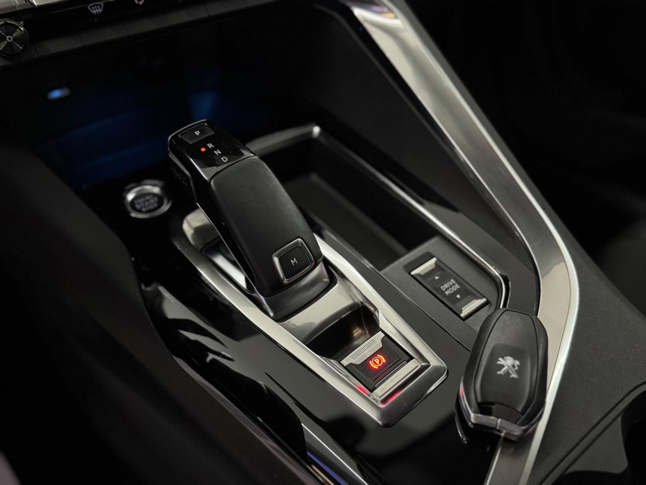 Peugeot 3008 BlueHDi 130Cv EAT8 Allure