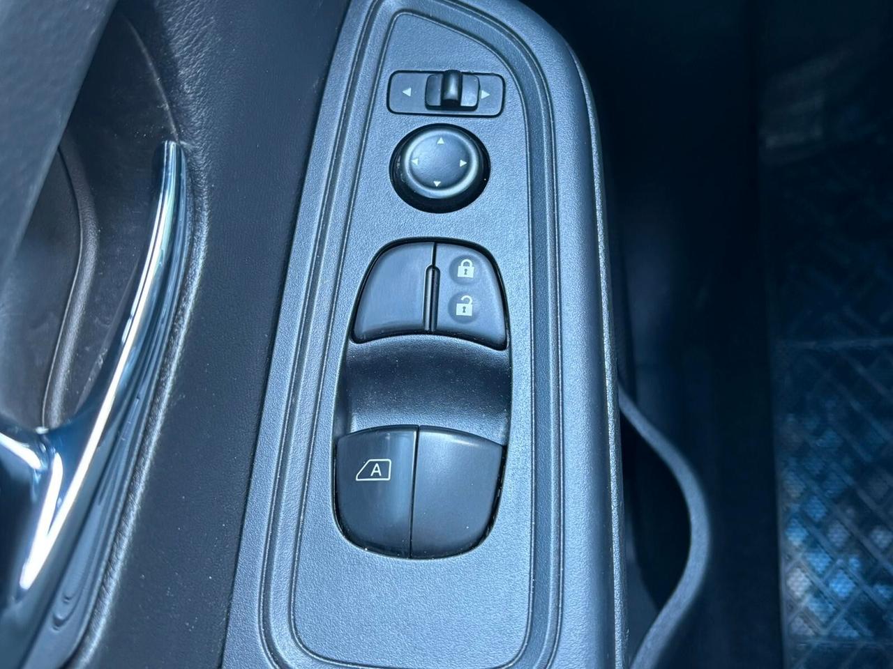 Nissan Micra IG-T 92 5 porte Visia