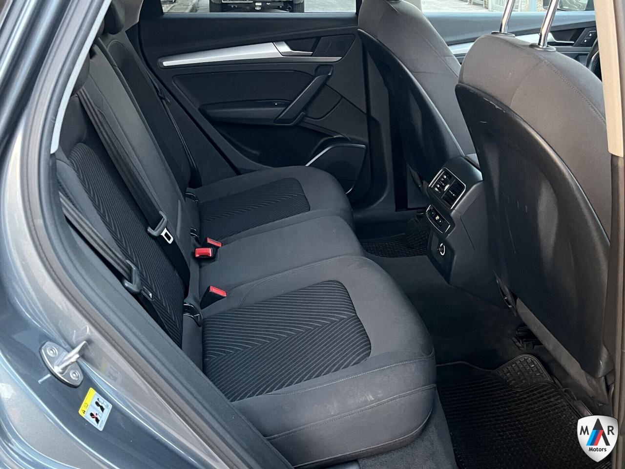 Audi Q5 40 TDI quattro S tronic Business Sport